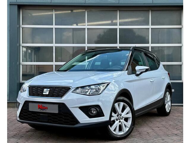 Seat Arona 1.0 TSI Style Business Intense Carplay Dealeronderhouden Cruise Clima Navi Camera