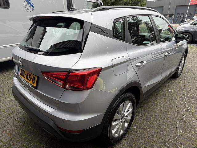 Seat Arona 1.0 EcoTSI Style AUTOMAAT !! cruise contr sprtvelgen pdc apple carplay . andriod 116 pk . Led verlichting .Stoelverwarming .