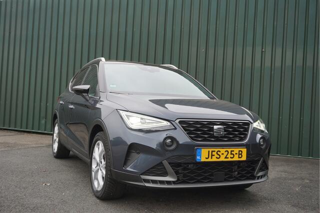 Seat Arona 1.0 EcoTSI FR 116pk Automaat Business + Camera/ Keyless/ Carplay/ LED/ Stoelverwarming/ Nieuwstaat!
