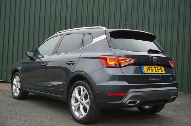 Seat Arona 1.0 EcoTSI FR 116pk Automaat Business + Camera/ Keyless/ Carplay/ LED/ Stoelverwarming/ Nieuwstaat!