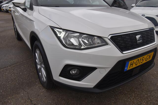 Seat Arona 1.0 TSI Style , PDC A , AIRCO , CR CONTR , LMV16 , A KLEP SPOILER ,