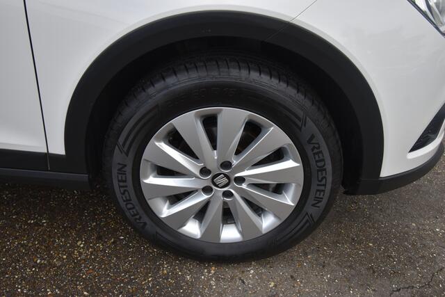 Seat Arona 1.0 TSI Style , PDC A , AIRCO , CR CONTR , LMV16 , A KLEP SPOILER ,