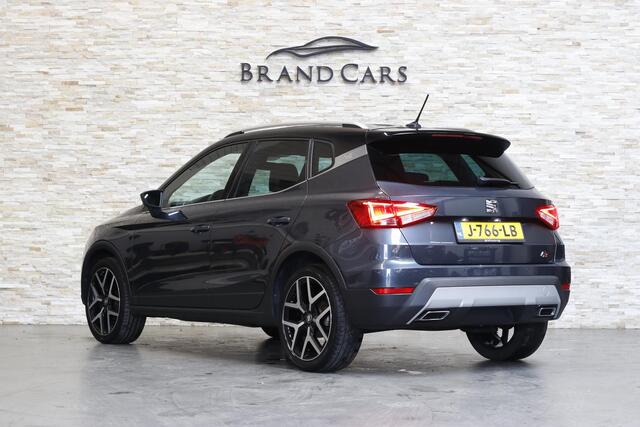 Seat Arona 1.0 TSI FR Business Intense | VIRTUAL COCKPIT | LED | CAMERA | DODEHOEK SENSOREN | SIGNATURE | VOL OPTIES |