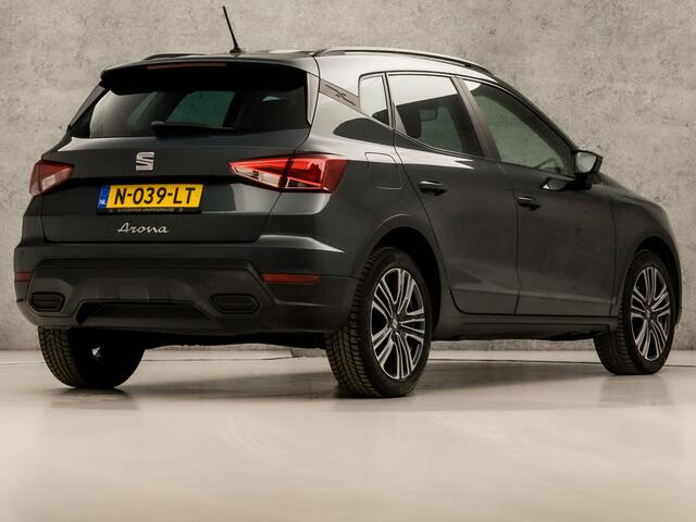 Seat Arona 1.0 TSI Sport (VIRTUAL COCKPIT, APPLE CARPLAY, GROOT NAVI, CLIMATE, STOELVERWARMING, SPORTSTOELEN, GETINT GLAS, LM VELGEN, CRUISE, DAB+, NIEUWE APK, NIEUWSTAAT)