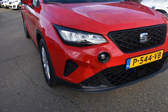 Seat Arona 1.0 TSI Style , CLIMATR , CR CONTR , NAVI VIA APP , LMV16 , PDC A ,