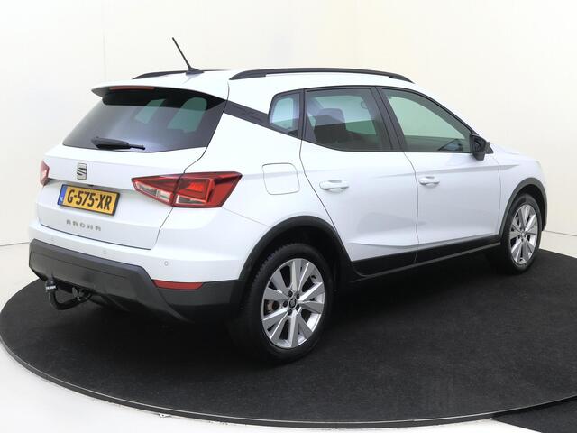 Seat Arona 1.0 TSI Style Business Intense | Trekhaak | Parkeerassistent | Keyless | Virtual cockpit | Achteruitrijcamera | Navigatie | Adaptieve cruise control |