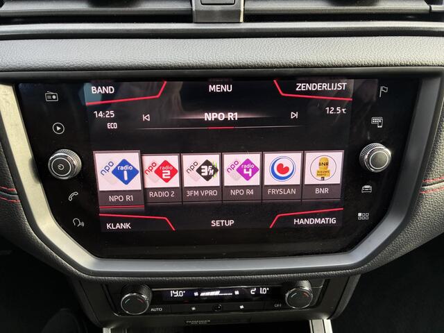 Seat Arona 1.5 TSI EVO FR Business Intense | Climate control | Navigatie | Camera | Cruise control | Elektrisch Pakket | Parkpilot | Trekhaak |