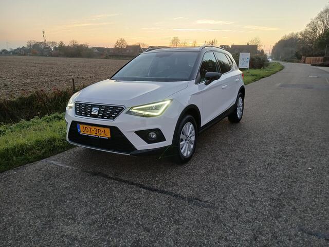 Seat Arona 1.0 TSI Xcellence + LED + Navi + Winterpakk. + Trekhaak etc. etc.