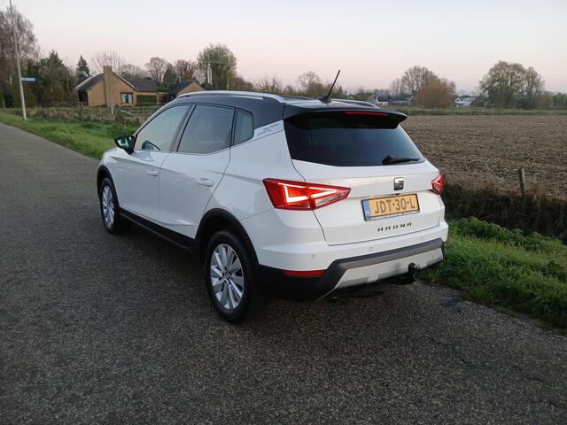 Seat Arona 1.0 TSI Xcellence + LED + Navi + Winterpakk. + Trekhaak etc. etc.