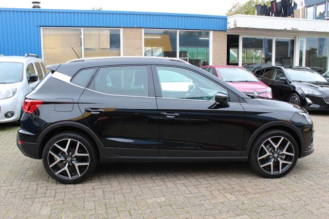 Seat Arona 1.0 TSi "FR Limited Edition" Navi - Cruise - LED !!! Automaat