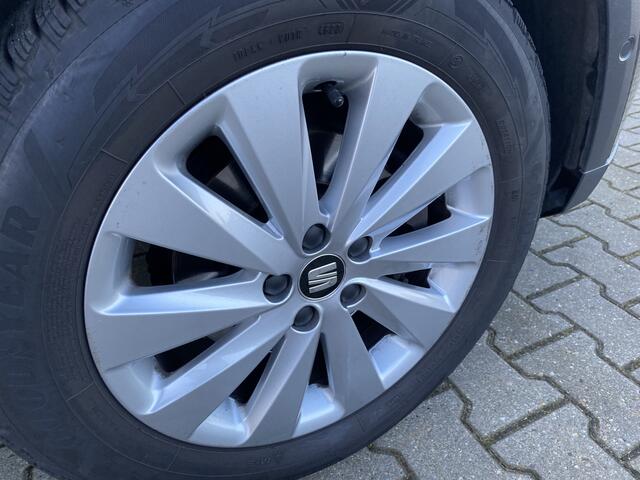 Seat Arona 1.0 TSI Style Business Intense App Connect , Navigatie , Adaptive Cruise Control