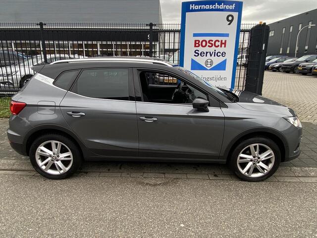Seat Arona 1.0 TSi DSG7-automaat FR Business met o.a. navigatie, camera, cruise control, parkeersensoren, etc.