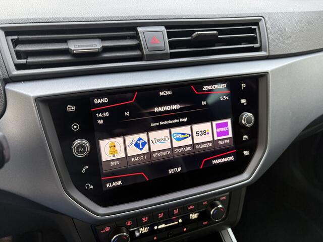 Seat Arona 1.0 TSI Style Business Intense / AUTOMAAT / NAVI / CRUISE