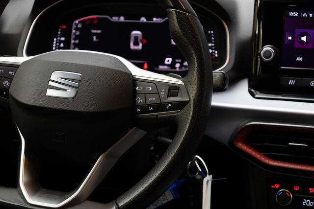 Seat Arona 1.0 TSI FR Business Intense | nieuw model | 18 inch | Led koplampen | Achteruitrijcamera |