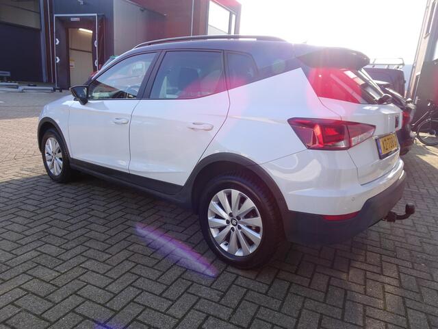 Seat Arona 1.0 TSI Style Business Intense AUT l NAVI l Trekhaak