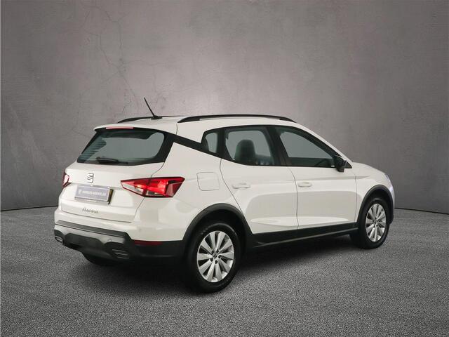 Seat Arona Reference 1.0 TSI 95pk Cruise control, App connect, LED koplampen, Parkeersensor achter, Airco, DAB, Radio, Bluetooth