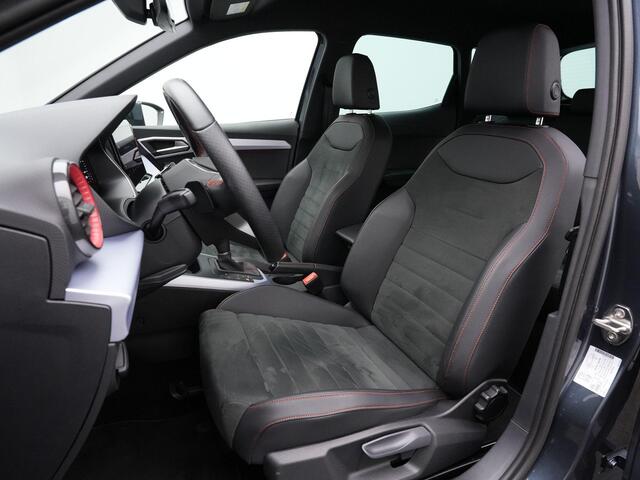 Seat Arona 1.0 TSI 110 pk DSG FR Business Intense | Trekhaak | Leder/alcantara | Achteruitrijcamera | Stoelverwarming | Adaptive Cruise