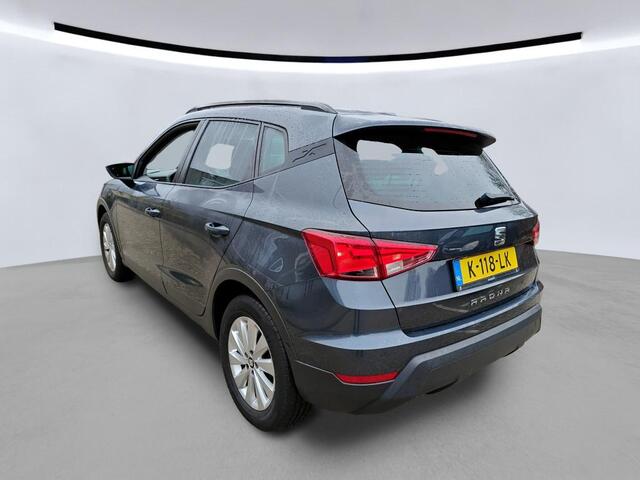 Seat Arona 1.0 TSI Style Business Intense Navigatie / Camera / Parkeersensoren / Airco (Clima) / App-connect