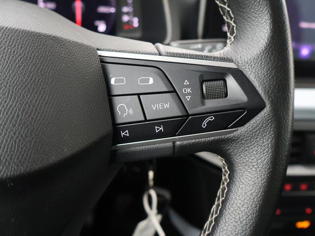 Seat Arona 1.0 TSI Style Business Intense | 95 PK | LED verlichting | Navigatiesysteem | Climate control |