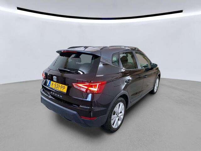 Seat Arona 1.0 TSI Style Business Intense Plus / CAMERA/ PARK. SENSOREN/ VIRTUAL COCKPIT/ LED/ NAVI/ CLIMA/ GETINT GLAS/ 17" LMV