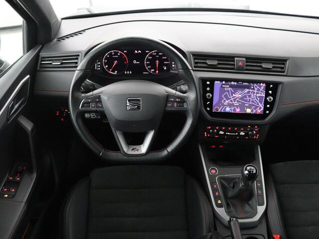 Seat Arona 1.0 TSI FR Intens Plus | Stoelverwarming | Leder/Alcantara | Adaptive cruise | Camera | Virtual Cockpit | Carplay | Navigatie | Keyless | Full LED | Dodehoek detectie | Climate control | Park Assist