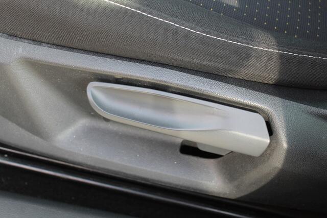 Seat Arona 1.0 TSI Style//Ecc//Carplay!!