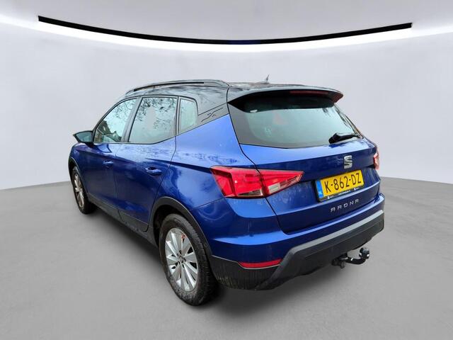 Seat Arona 1.0 TSI Style Business Intense / TREKHAAK/ CAMERA/ PARK. SENSOREN/ NAVI/ CLIMA/ 16" LMV