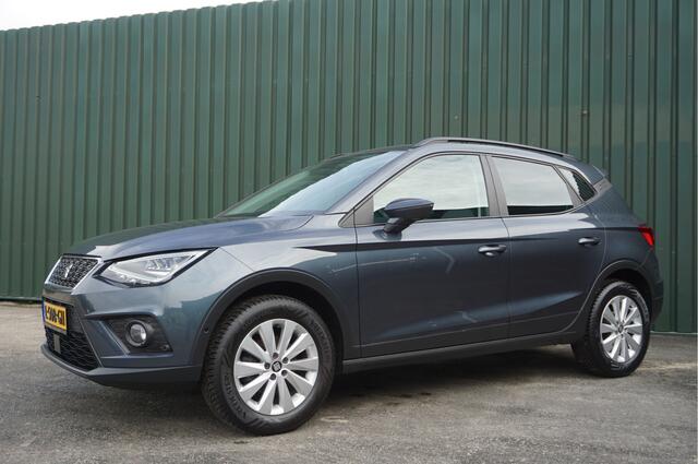Seat Arona 1.0TSI Style Automaat + Trekhaak/ Camera/ Cruise/ Airco/ All season/ Garantie!