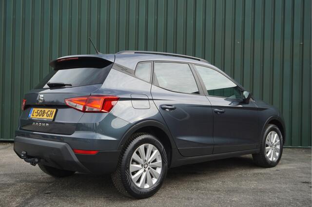 Seat Arona 1.0TSI Style Automaat + Trekhaak/ Camera/ Cruise/ Airco/ All season/ Garantie!