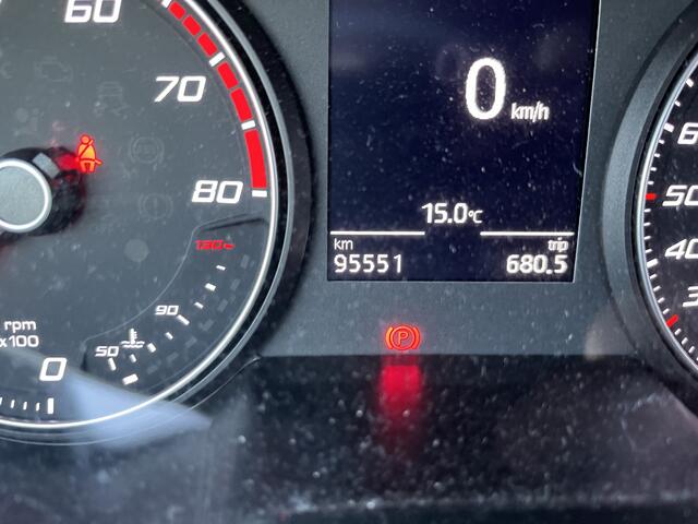 Seat Arona 1.0 TSI FR Launch Edition / TREKHAAK/ PARK. SENSOREN/ KEYLESS/ CRUISE/ FULL LINK/ LED/ NAVI/ CLIMA/ 16" LMV