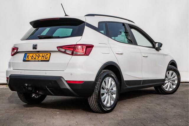 Seat Arona 1.0 TSI Style Business Intense Plus Trekhaak/ Stoelverwarming/ Virtual dash./ Climate control/ Adapt. cruise./ Stoelverwarming