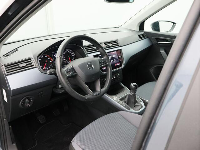 Seat Arona 1.0 TSI Style Business Intense/ lage km/ zeer mooi!