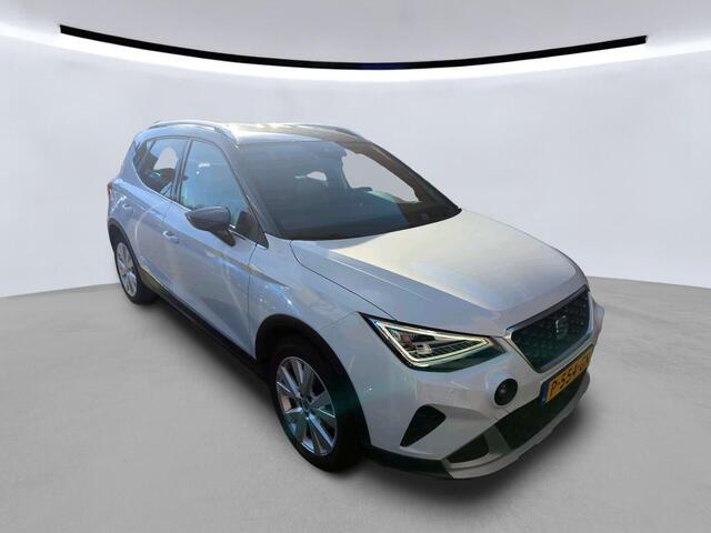 Seat Arona 1.0 TSI Xperience / Led / Navigatie / Climate control / Achteruitrij camera / Trekhaak / 17'' LMV