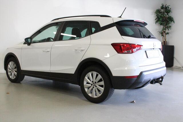 Seat Arona 1.0 TSI Style Business Intense | TREKHAAK | CLIMA | CAMERA | 16'LMV | ACC | CARPLAY | DAB | NAVIGATIE |