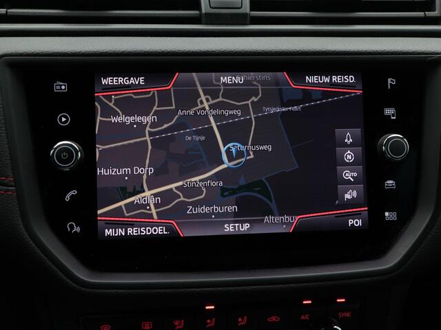 Seat Arona 1.5 TSi 150 Pk EVO FR Business Intense | Trekhaak | Camera | Adaptive Cruise | Navigatie | CarPlay | 18 Inch | 85.158 Km !!