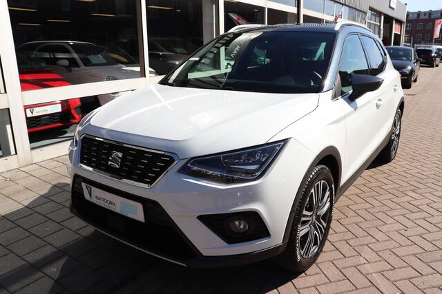 Seat Arona 1.0 TSI Xcellence Business Intense Navigatie, trekhaak,