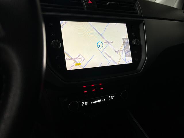 Seat Arona 1.0 TSI Style Business Intense Two Tone, Camera, Android Auto, Apple Carplay, Led