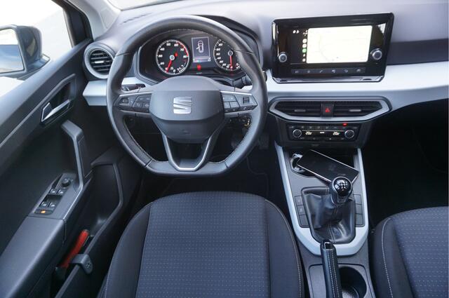 Seat Arona 1.0 TSI Style + LED/ Cruise/ Carplay/ Airco/ All season / Garantie!