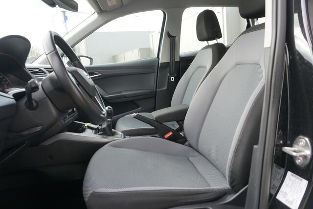Seat Arona 1.0 TSI Xcellence Launch Edition | CLIMATE | CARPLAY | NAVI | PDC | TREKHAAK