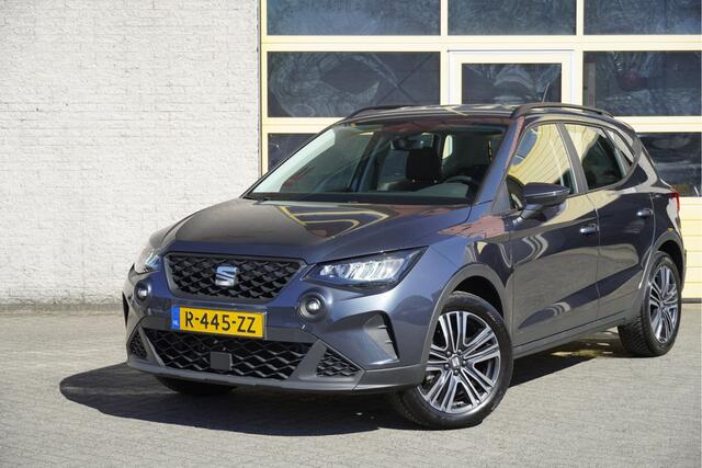 Seat Arona 1.0 TSI Style BJ2022 Lmv 17" | Led | Pdc | App-Connect | Climate control | Cruise control | Getint glas