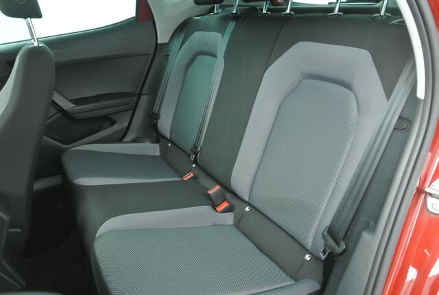 Seat Arona 1.0 TSI Style Business Intense | Carplay/Android Auto | Camera | Navigatie |