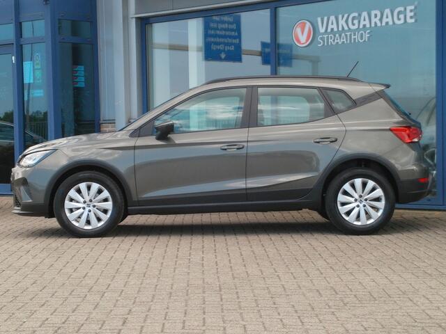 Seat Arona 1.0 TSI Style, Draadloos Carplay + Android Auto / LED koplampen / Parkeersensoren / 16' LMV