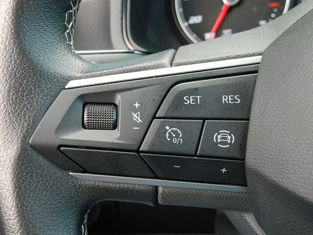 Seat Arona 1.0 TSI Style, Draadloos Carplay + Android Auto / LED koplampen / Parkeersensoren / 16' LMV