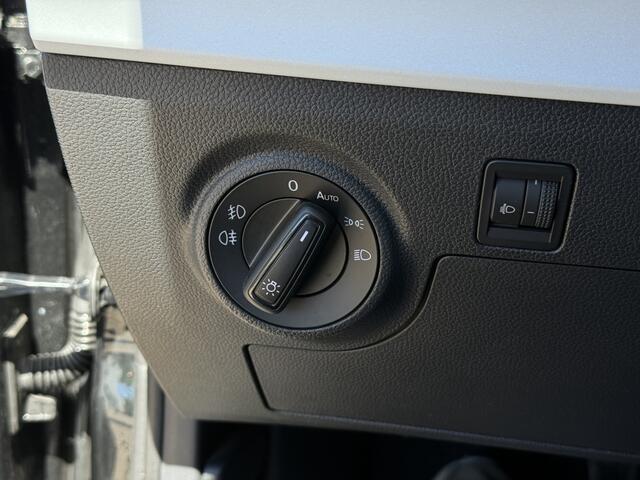 Seat Arona 1.0 TSI Style Business Connect | Clima | PDC Achter | Stoelverwarming | Apple Carplay/Android Auto | Privacy Glas | RIJKLAARPRIJS INCL 12 MAANDEN GARANTIE EN BEURT