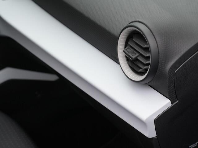Seat Arona 1.0 TSI 95 pk Style | Parkeersensoren achter | Carplay | Cruise Control | 2-zone Climatronic