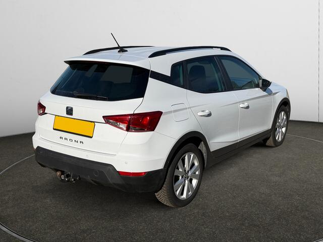 Seat Arona 1.0 TSI Style Business Intense Beats Audio, Camera, Carplay, Android Auto, Trekhaak, Led