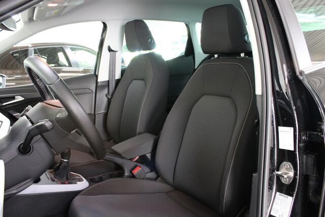 Seat Arona 1.0 TSI Style Business Connect / Stoelverwarming / Virtual cockpit / LED koplampen / Apple carplay Android auto /