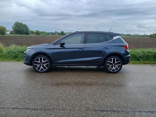 Seat Arona 1.0 TSI (116 PK) FR DSG-7 Business Intense +Beats audio+Alcantara+18 inch+Camera, etc. slechts 44.000km!!