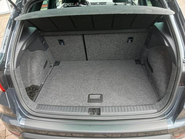 Seat Arona 1.0 TSI (116 PK) FR DSG-7 Business Intense +Beats audio+Alcantara+18 inch+Camera, etc. slechts 44.000km!!