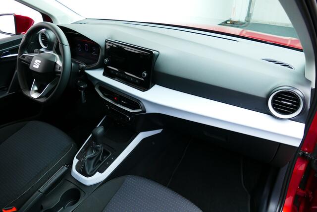 Seat Arona 1.0 EcoTSI Style Business Connect. Adap Cruise, Carplay/Android Navi, Camera, Clima